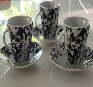 Tasses + sous tasses expresso aux jolis motifs .