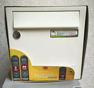Boîte aux lettres 