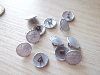 lot boutons uniforme Allemand collection militaire